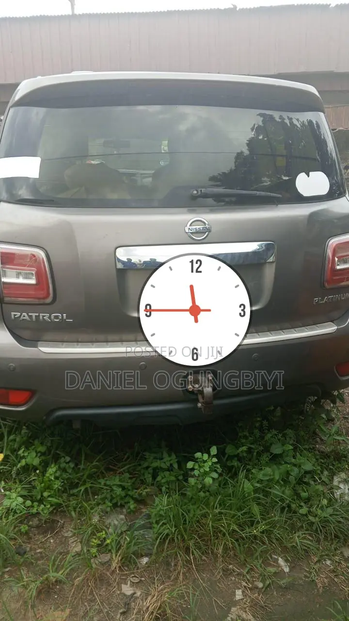Nissan Patrol 2015 Gray