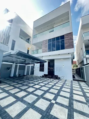 5bdrm Duplex in Lekki Phase 1 for sale