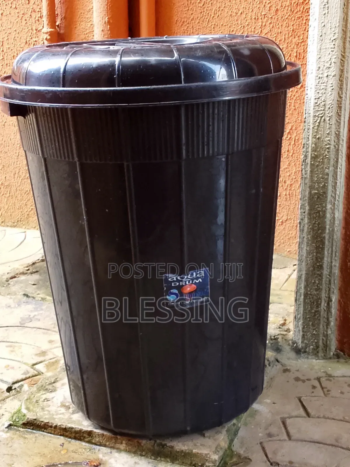 Black Plastic 140lits Drum
