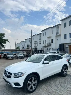 Mercedes-Benz GLC-Class 2017 White