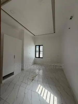 2bdrm Apartment in Lekki Expressway for rent