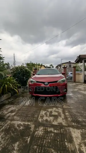 Toyota Corolla 2015
