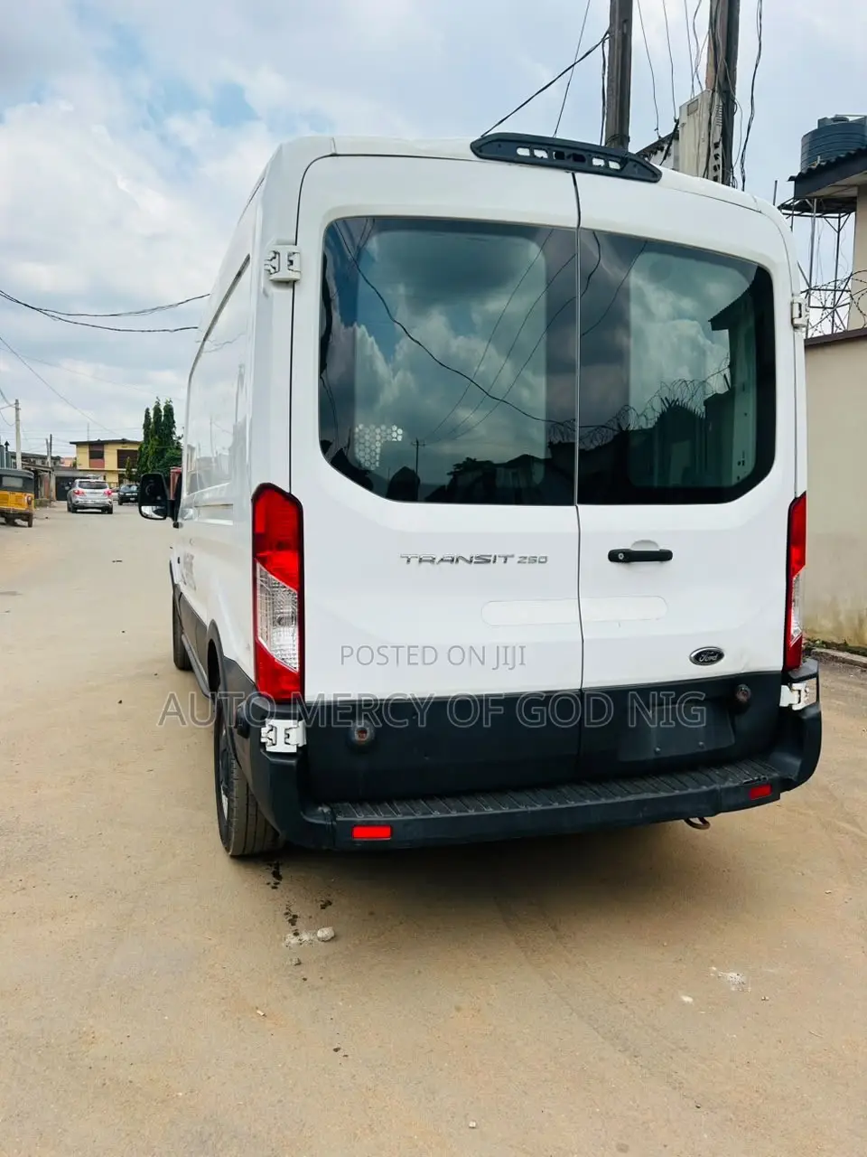 Ford Transit 2019 White