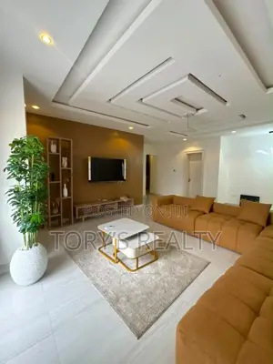 Furnished 3bdrm Apartment in Lekki Phase 1 for sale