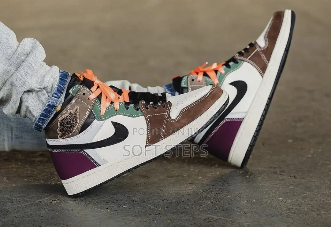 Air Jordan 1 High OG "Hand Crafted"