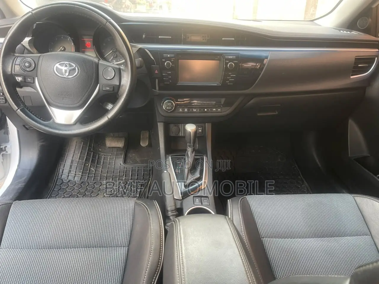 Toyota Corolla 2016 White