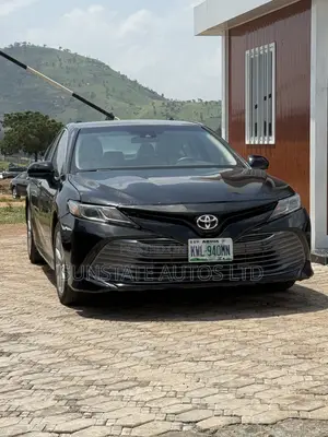 Toyota Camry 2020 Black