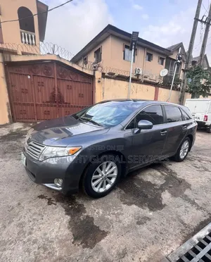 Toyota Venza 2011 Gray