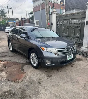 Toyota Venza 2011 Gray
