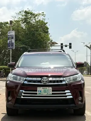 Toyota Highlander Limited V6 4x4 (3.5L 6cyl 6A) 2016 Burgundy