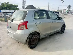 Toyota Yaris 1.3 VVT-i 2008 Gray