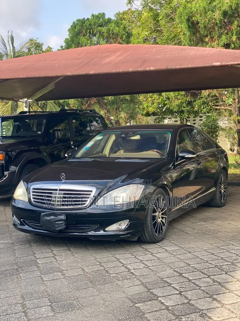 Mercedes-Benz S-Class 2006 Black