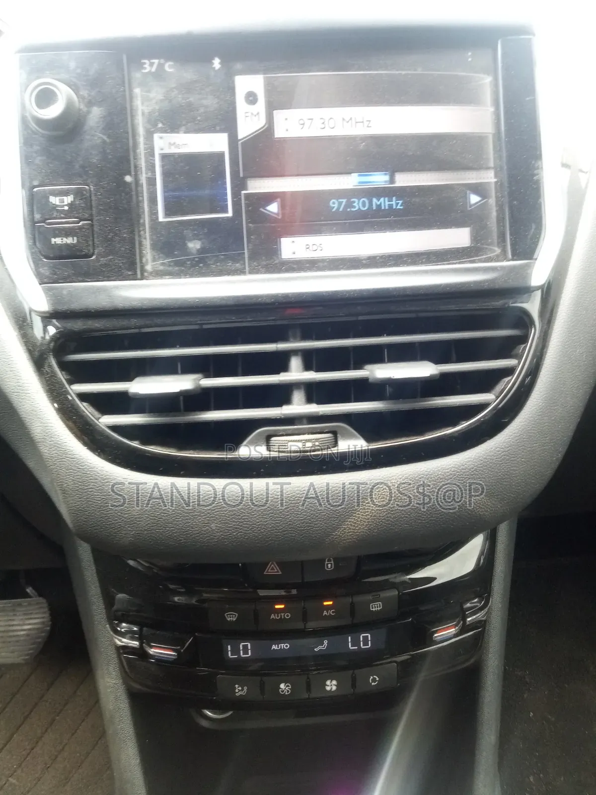 Peugeot 208 2015 Black