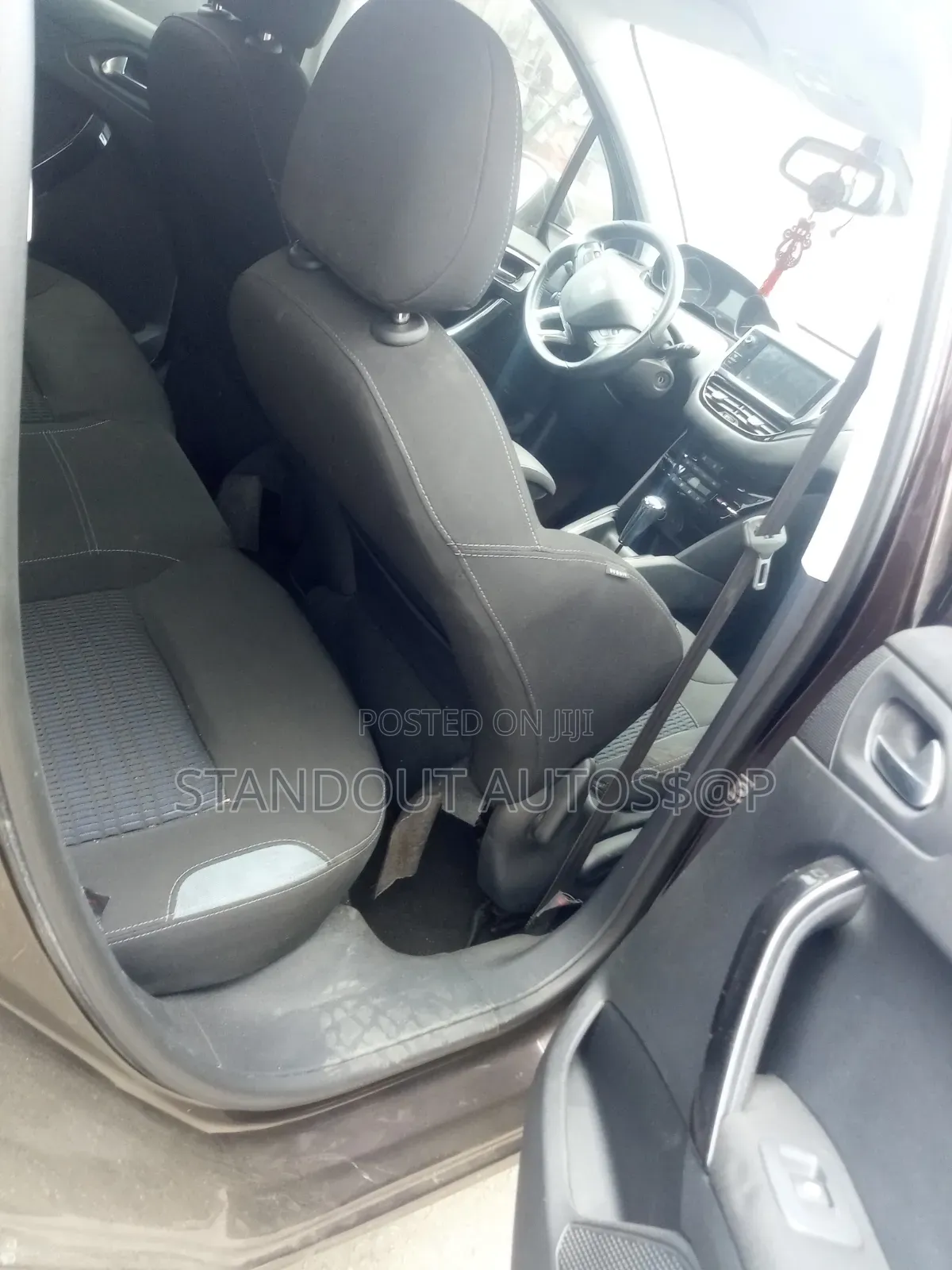 Peugeot 208 2015 Black