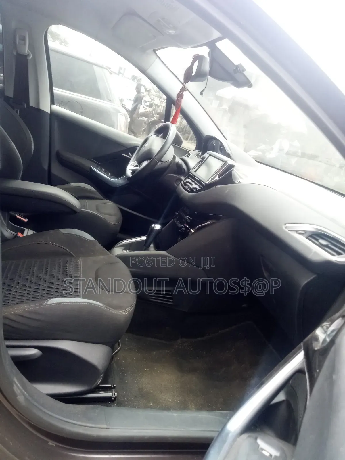 Peugeot 208 2015 Black