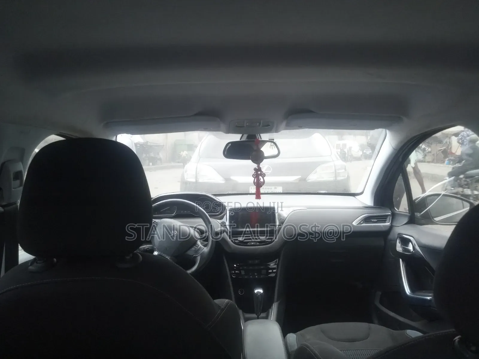 Peugeot 208 2015 Black