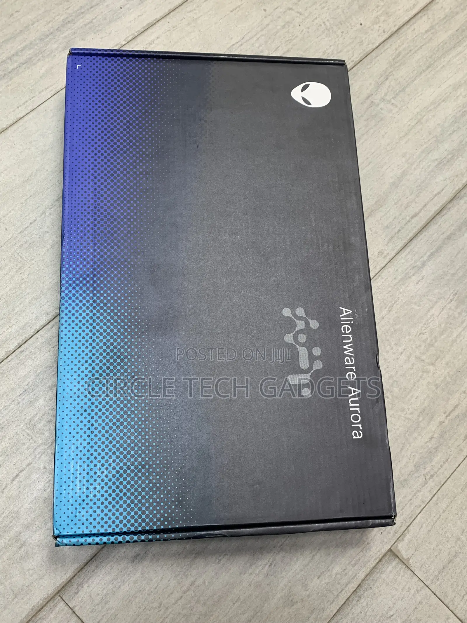 New Laptop Alienware 16 Aurora 16GB Intel Core 7 SSD 1T
