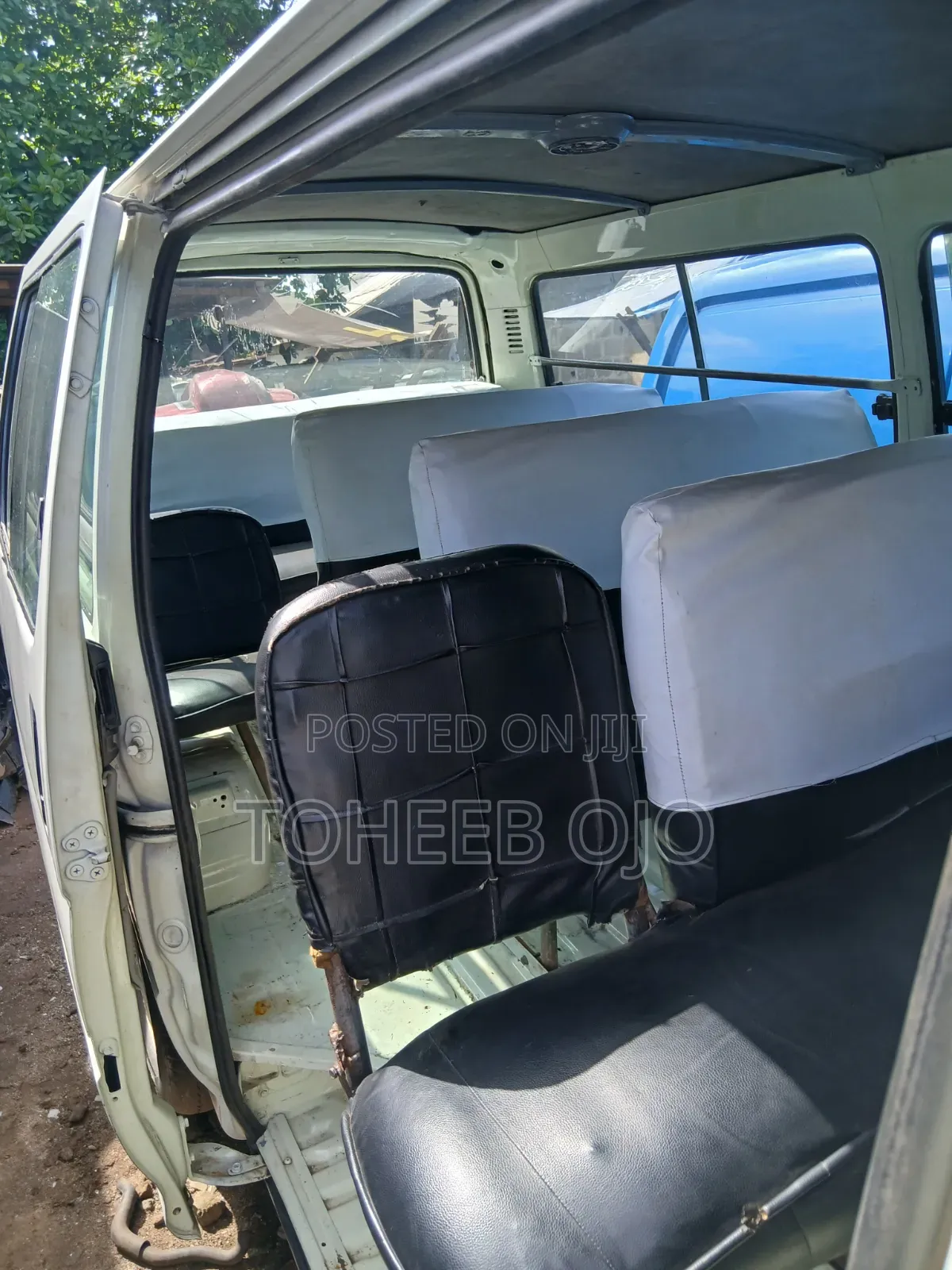 Toyota HiAce 1998 White