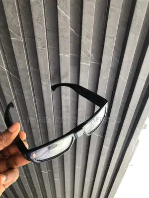 Digital Multimedia Smart Spectacles