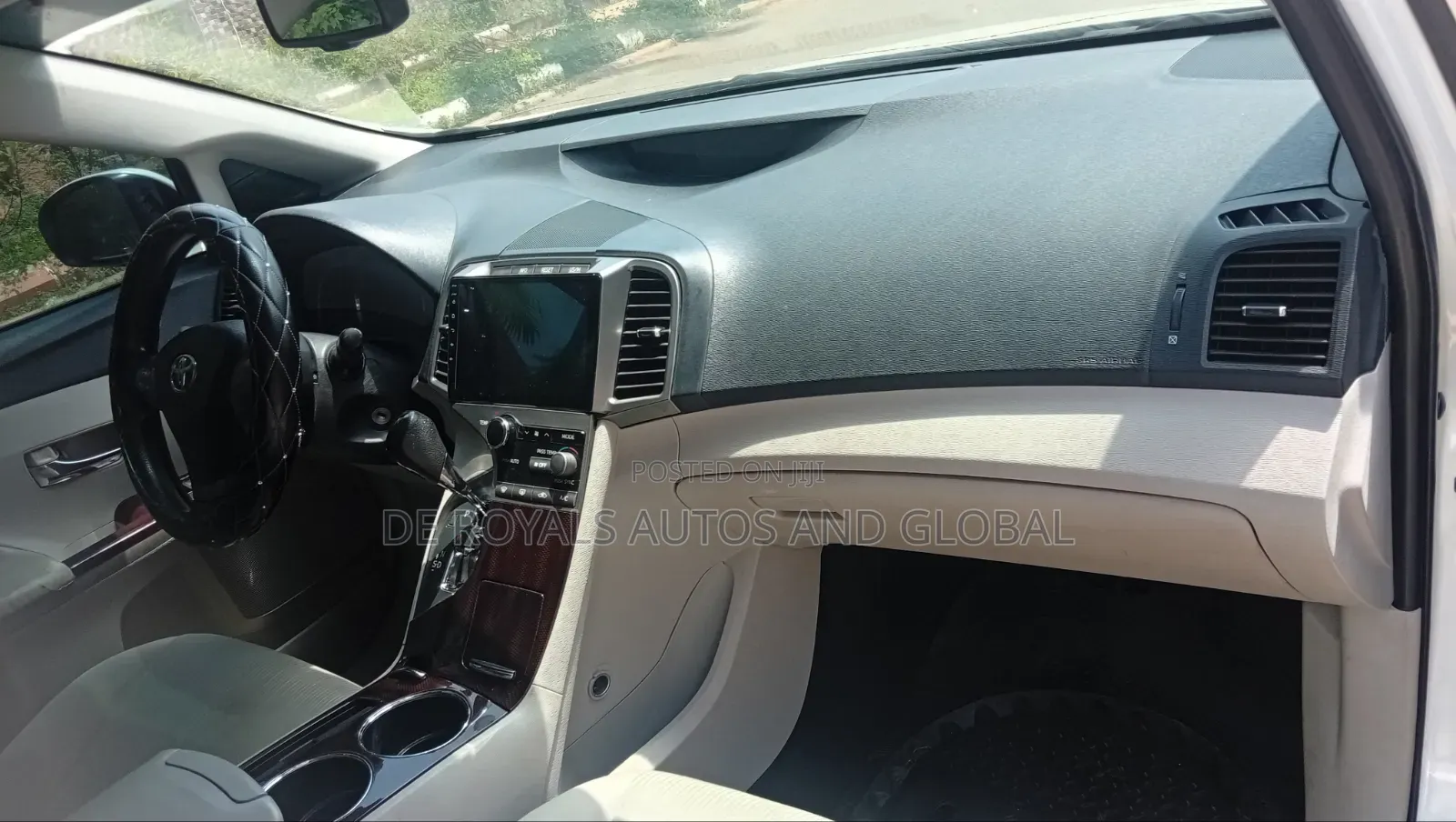 Toyota Venza 2010 White