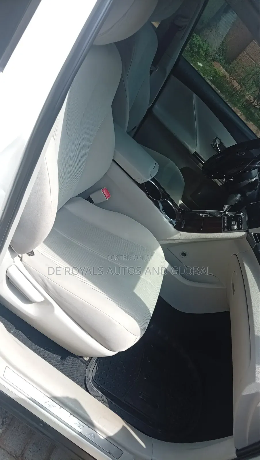 Toyota Venza 2010 White