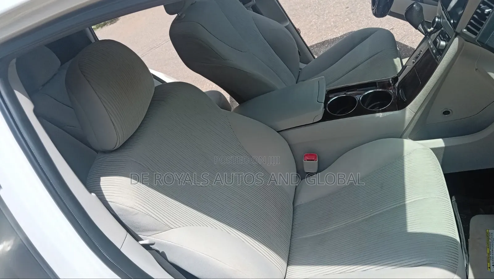 Toyota Venza 2010 White