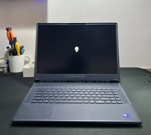 Laptop Alienware 16 Aurora 32GB SSD 1T