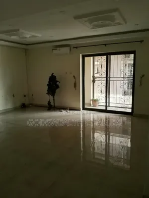Furnished 3bdrm Apartment in Gra Phase 1 for rent