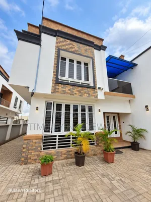 Furnished 4bdrm Duplex in Akobo for rent