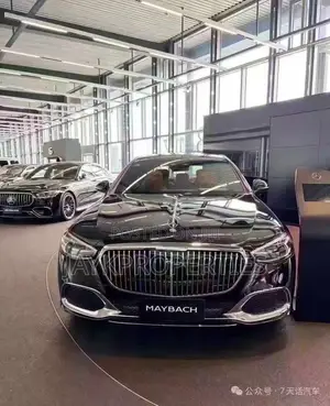 Mercedes-Benz Maybach 2025 Black