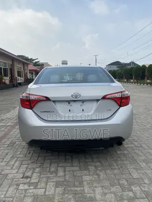 Toyota Corolla L 4dr Sedan (1.8L 4cyl 4A) 2014 Silver