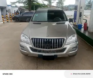 Mercedes-Benz M Class 2007 Gray