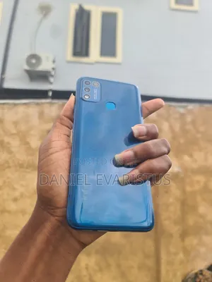 Infinix Hot 10 Play X688B 64 GB Blue