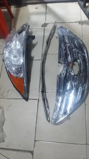 012 Sonata Head Lamp