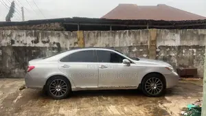 Lexus ES 350 2010 Silver