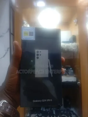 New Samsung Galaxy S24 Ultra 256 GB Gray