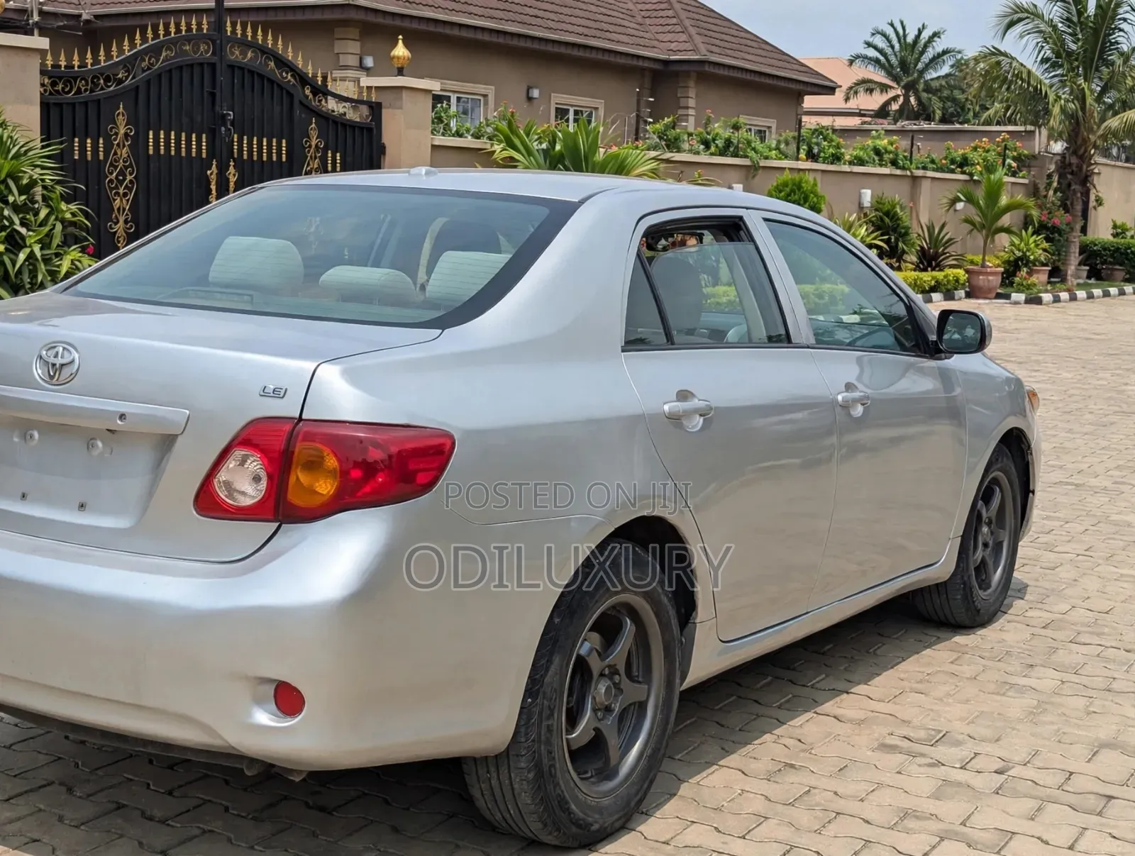 Toyota Corolla 2009 Silver