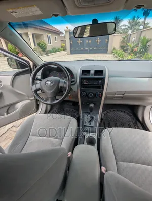 Toyota Corolla 2009 Silver