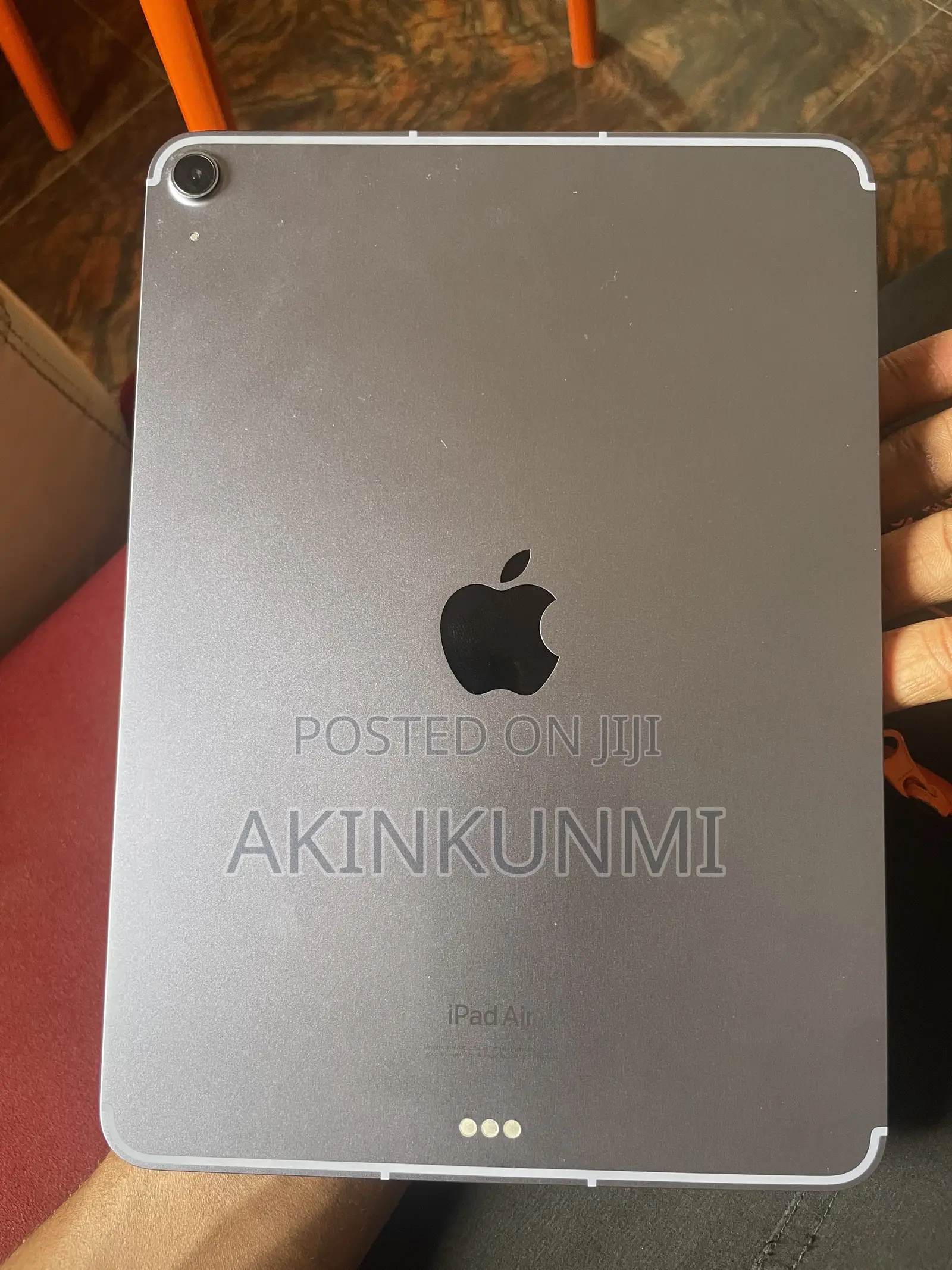 Apple iPad Air (2022) 256 GB Silver