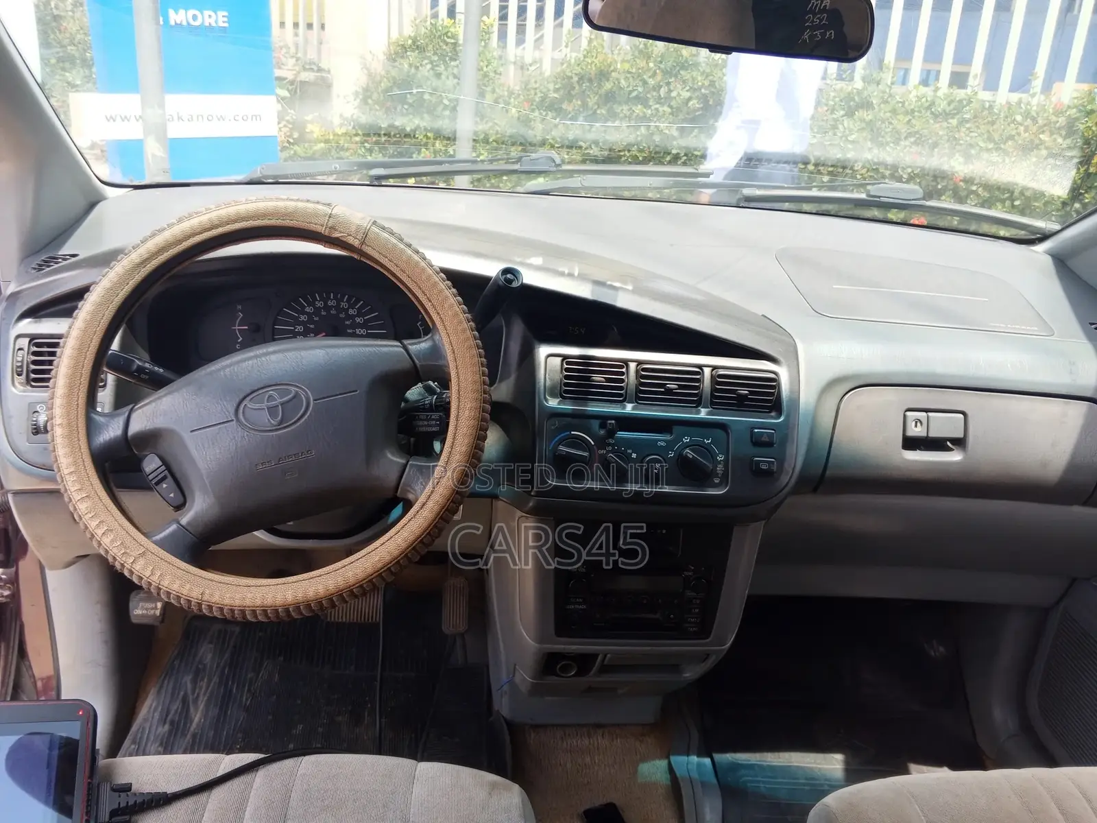Toyota Sienna 2000 Brown