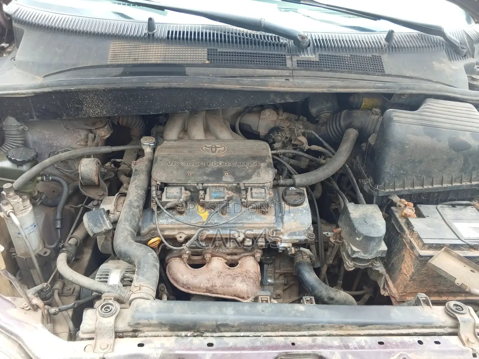Toyota Sienna 2000 Brown