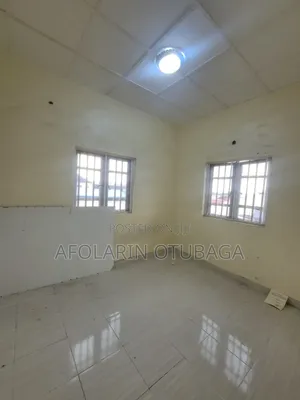 Mini Flat in Ladipo for rent