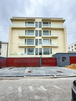 2bdrm Apartment in Lekki Phase 1 for sale
