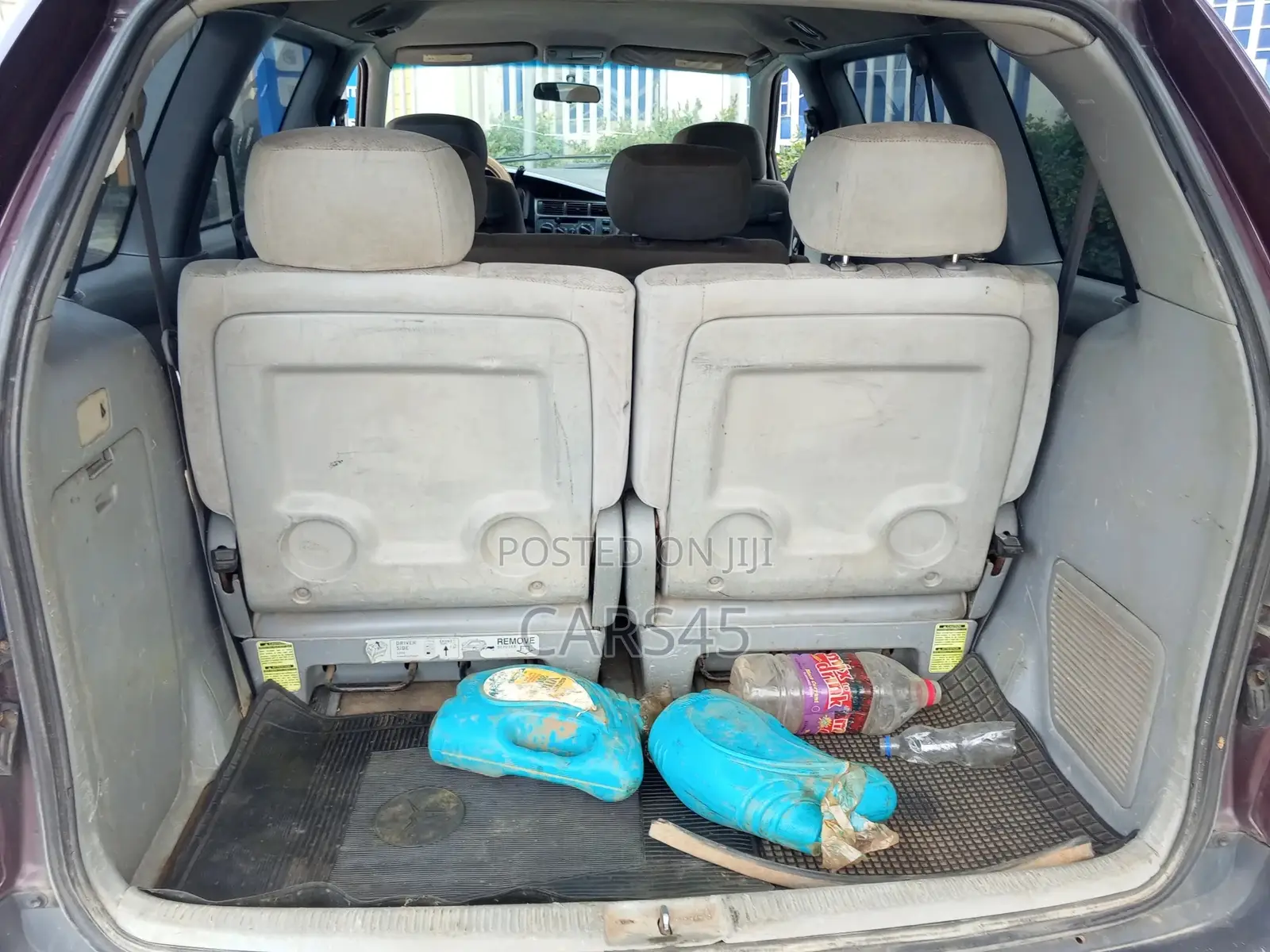 Toyota Sienna 2000 Brown