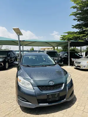 Toyota Matrix 2011 Gray