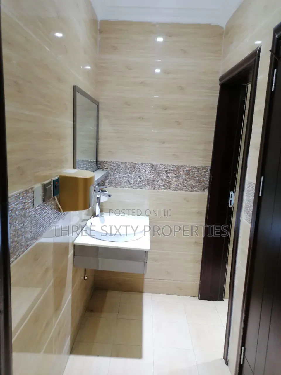400sqm Open Office Space