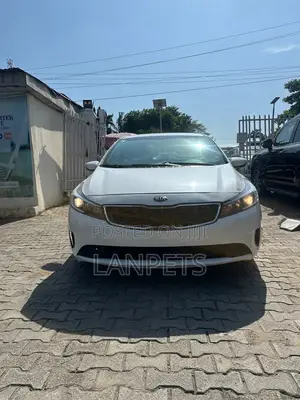 Kia Forte 2017 White