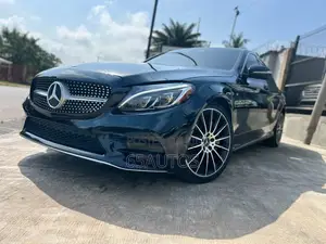 Mercedes-Benz C400 4Matic AWD Sedan (3.0L V6 7A) 2015 Black