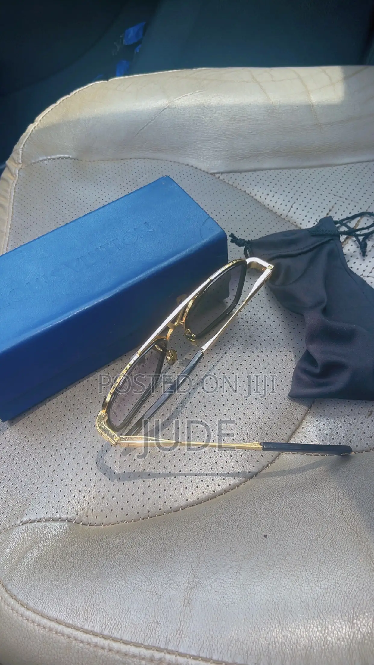 Loius Vuitton Glasses (LV)