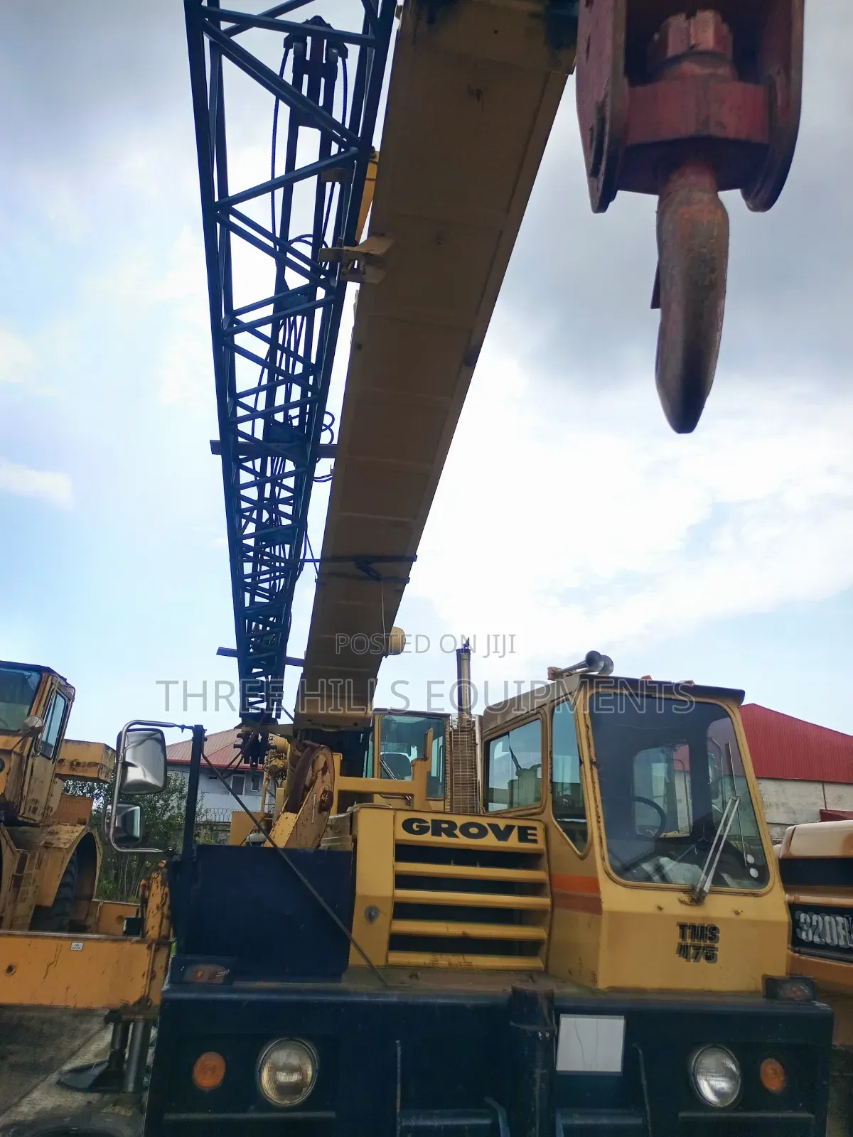 Motor Groove Crane